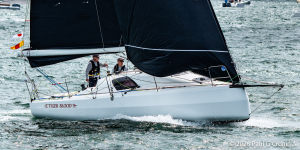 2_Double-Handed-Team-16911